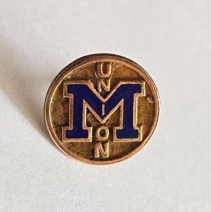 Vintage University of Michigan Union M Pin Lapel brooch college collegiate